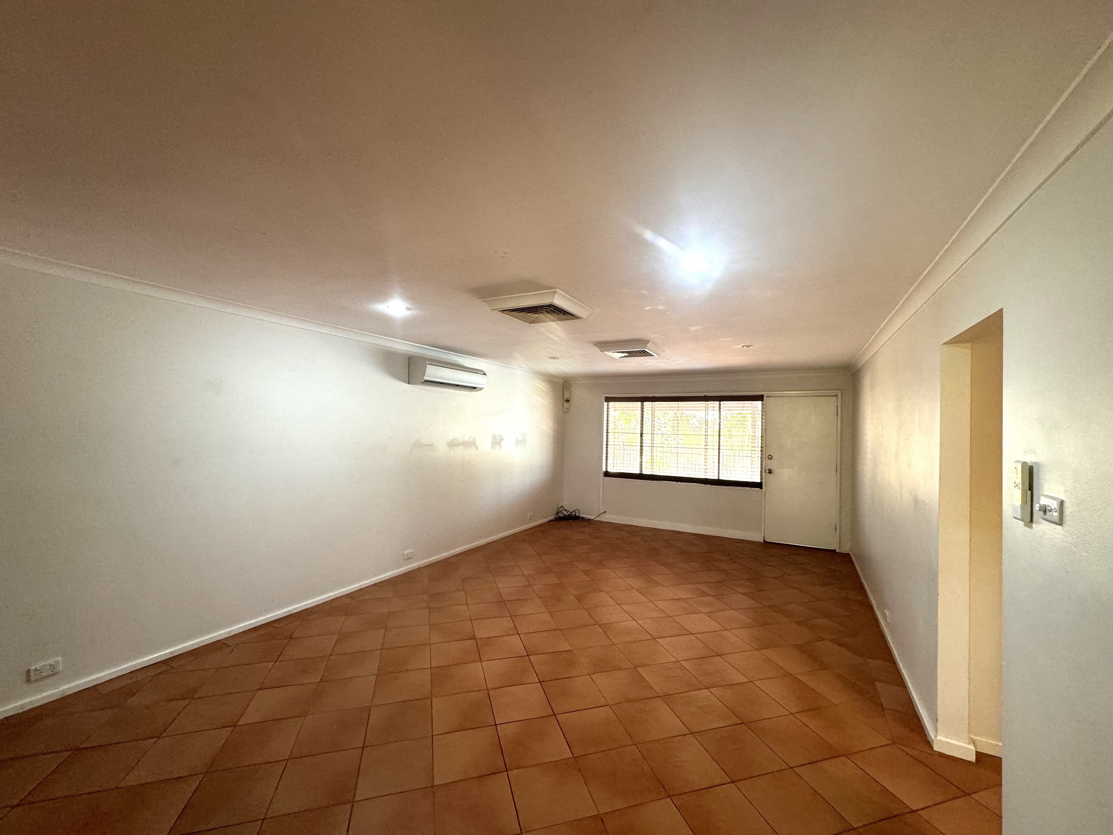 10 Trumpet Way, South Hedland WA 6722, South Hedland - Thumbnail 7