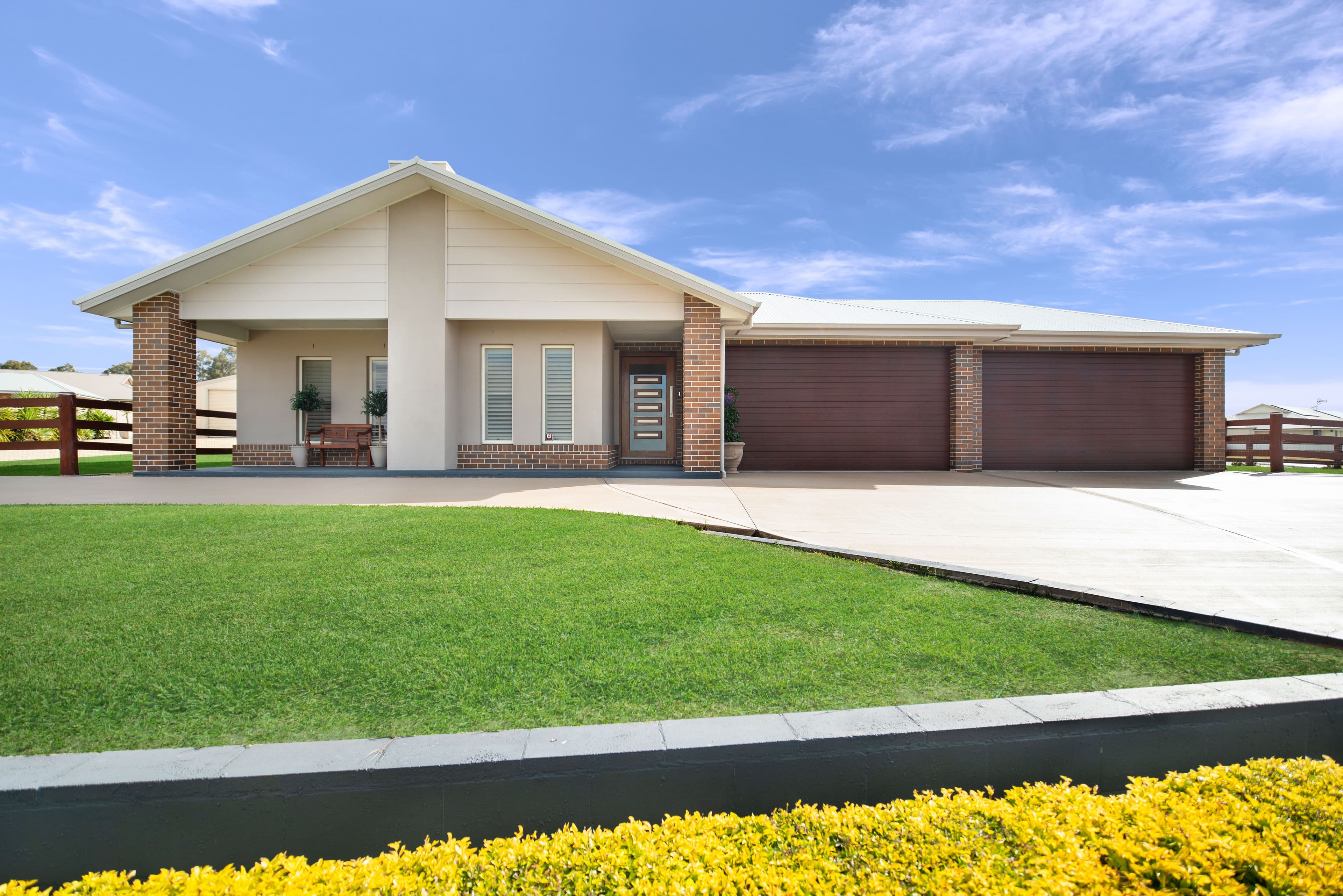 3 Arran Circuit, Largs - Image 1