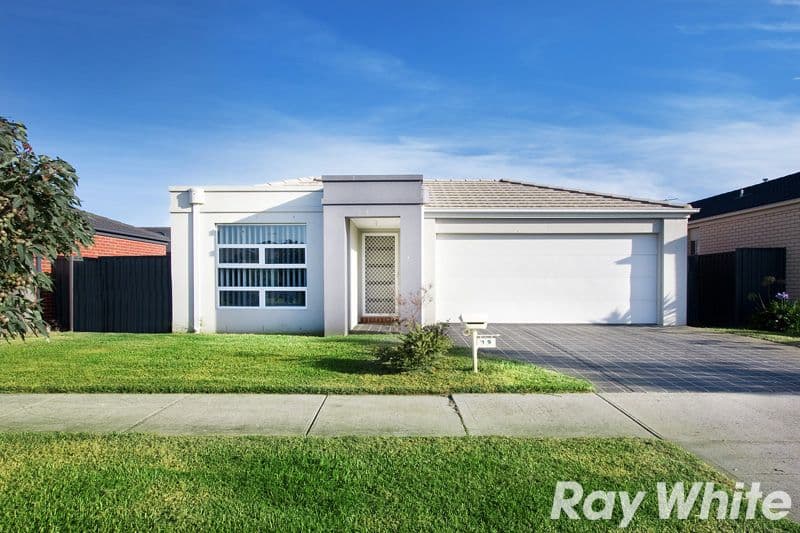 19 Orchard Valley Avenue, PAKENHAM VIC 3810, Pakenham - Thumbnail 2