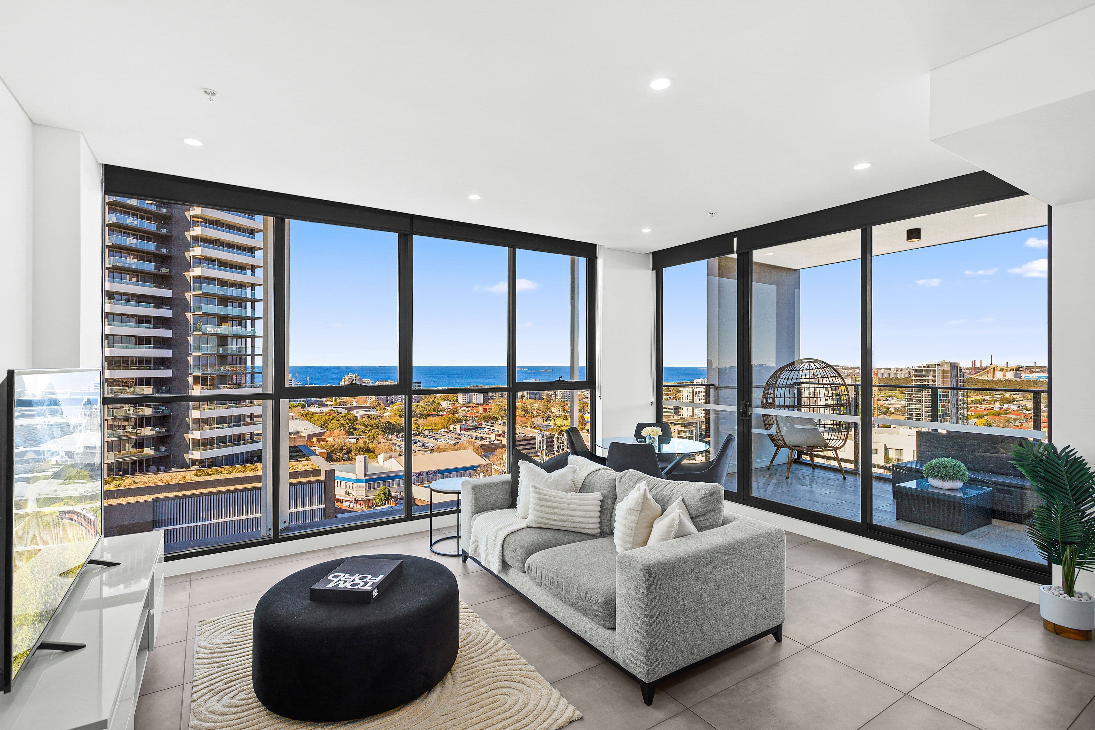 15 Railway Parade, Wollongong NSW 2500, Wollongong - Image 1