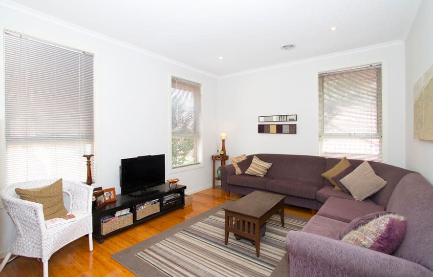 12-14 Fernside Avenue, BRIAR HILL VIC 3088, Briar Hill - Thumbnail 2