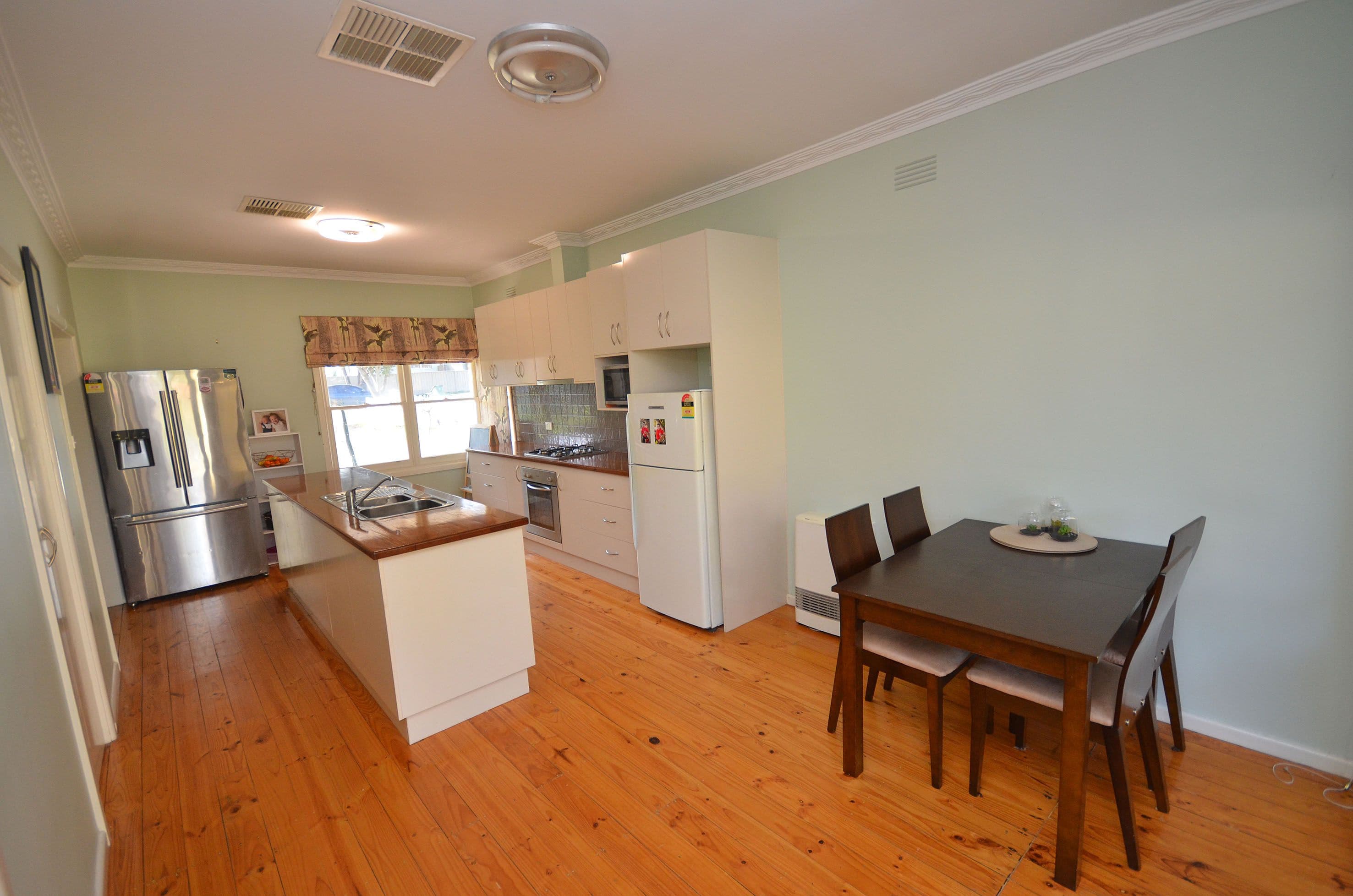 75 McKenzie Street, Echuca VIC 3564, Echuca - Thumbnail 3