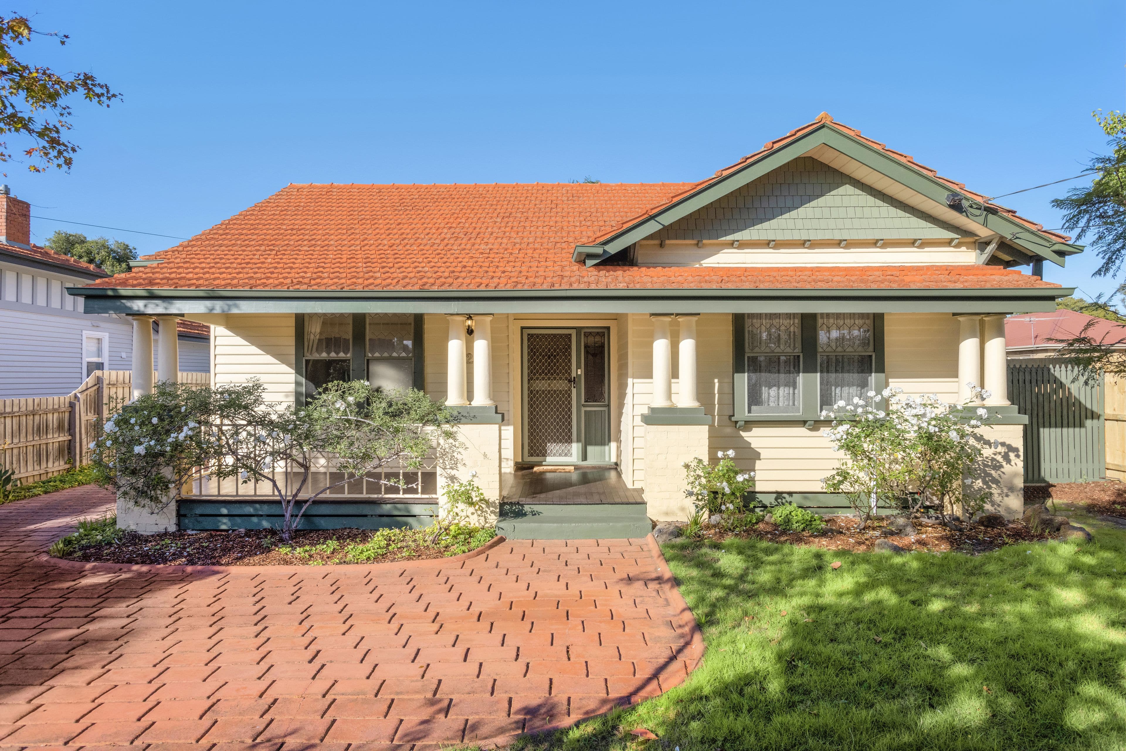 2 Calembeena Avenue, Hughesdale VIC 3166, Hughesdale - Image 1