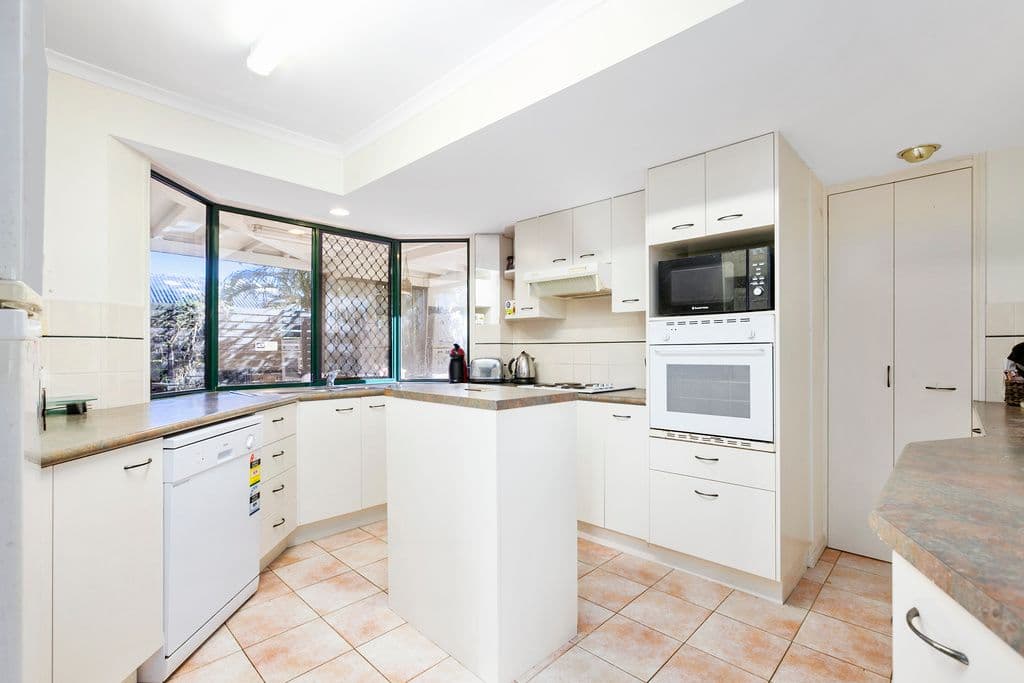 1 Tecoma Close, Peregian Beach QLD 4573, Peregian Beach - Thumbnail 4