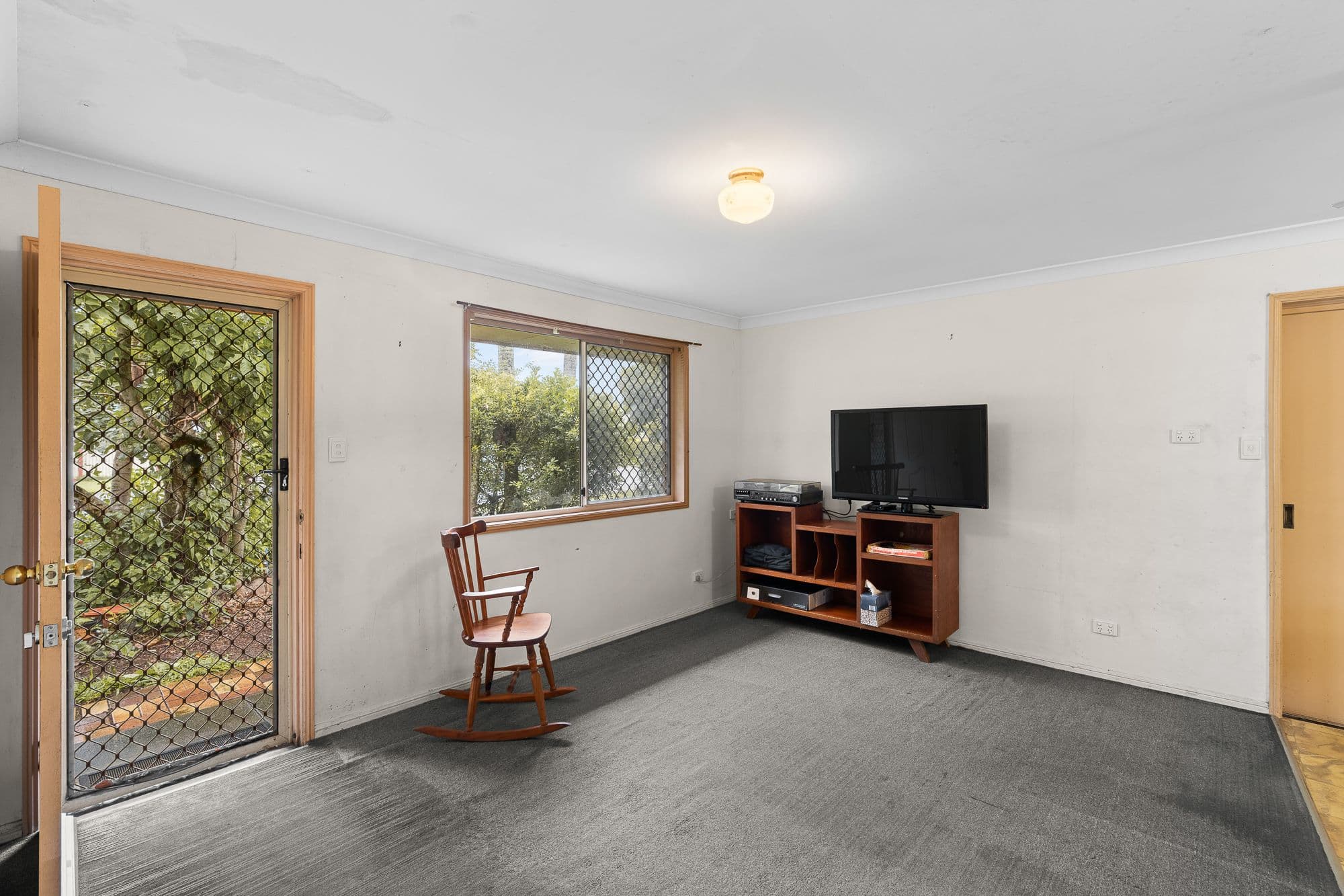2 Columbia Drive, Beachmere QLD 4510, Beachmere - Thumbnail 5