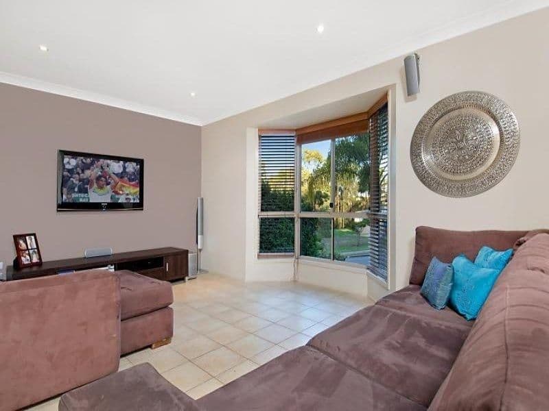 231 Universal Street, OXENFORD QLD 4210, Oxenford - Thumbnail 3