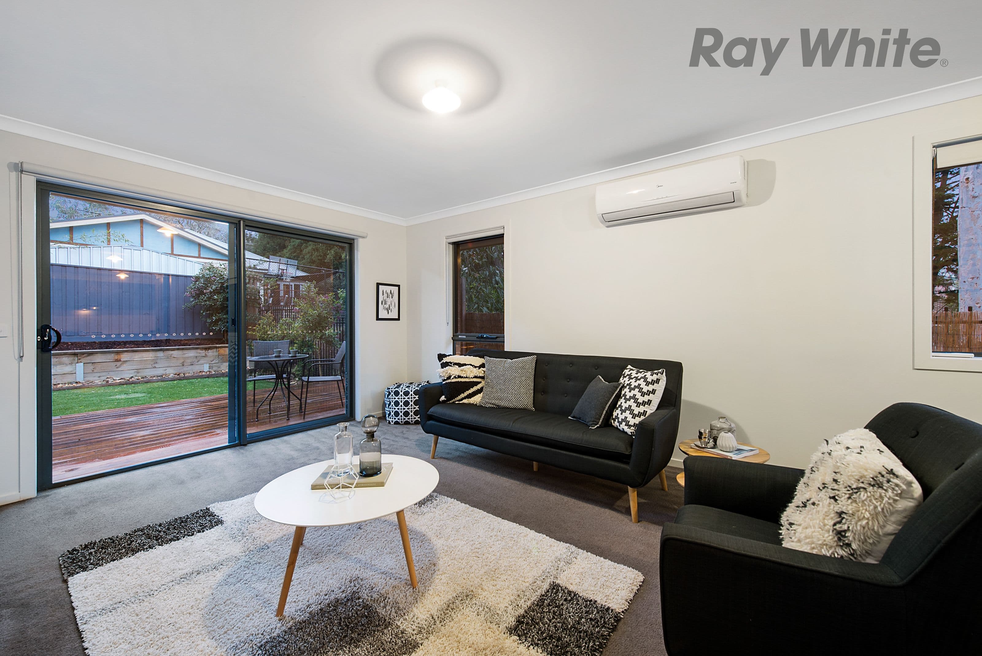 99 SPRIGGS Drive, Croydon VIC 3136, Croydon - Thumbnail 2