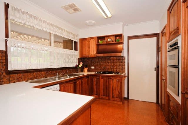 13 ROYMAR Court, WONGA PARK VIC 3115, Wonga Park - Thumbnail 5