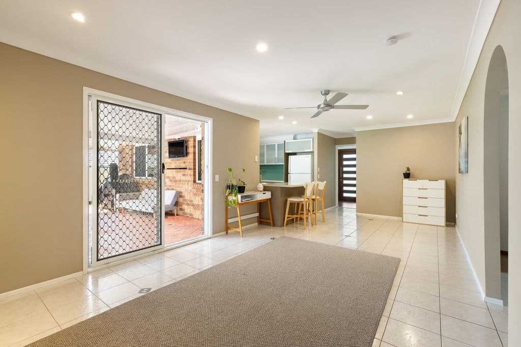 5 Carrumbella Drive, Arundel QLD 4214, Arundel - Thumbnail 6