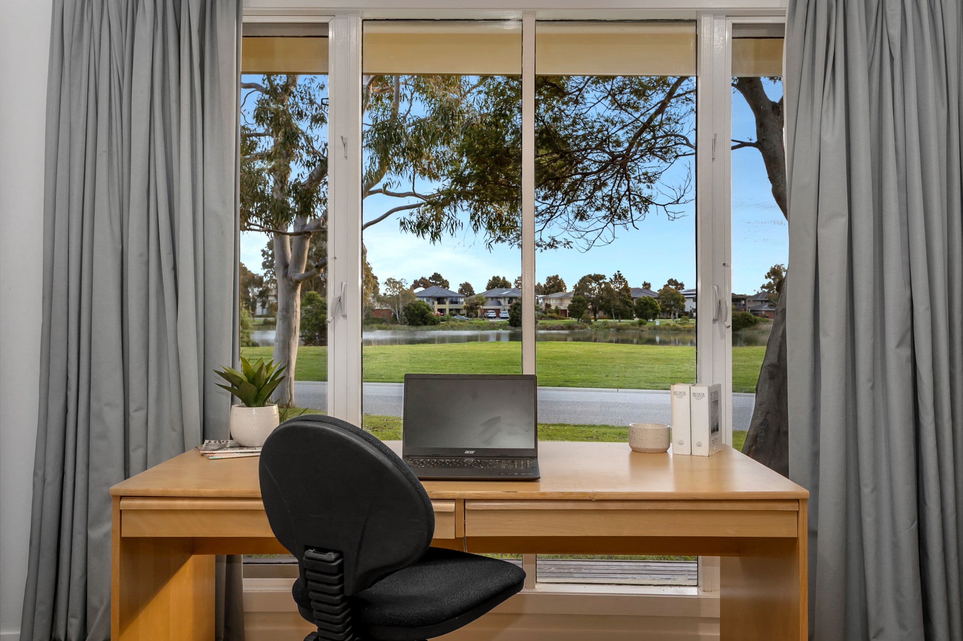 22 Waterside Drive, Waterways VIC 3195, Waterways - Thumbnail 2