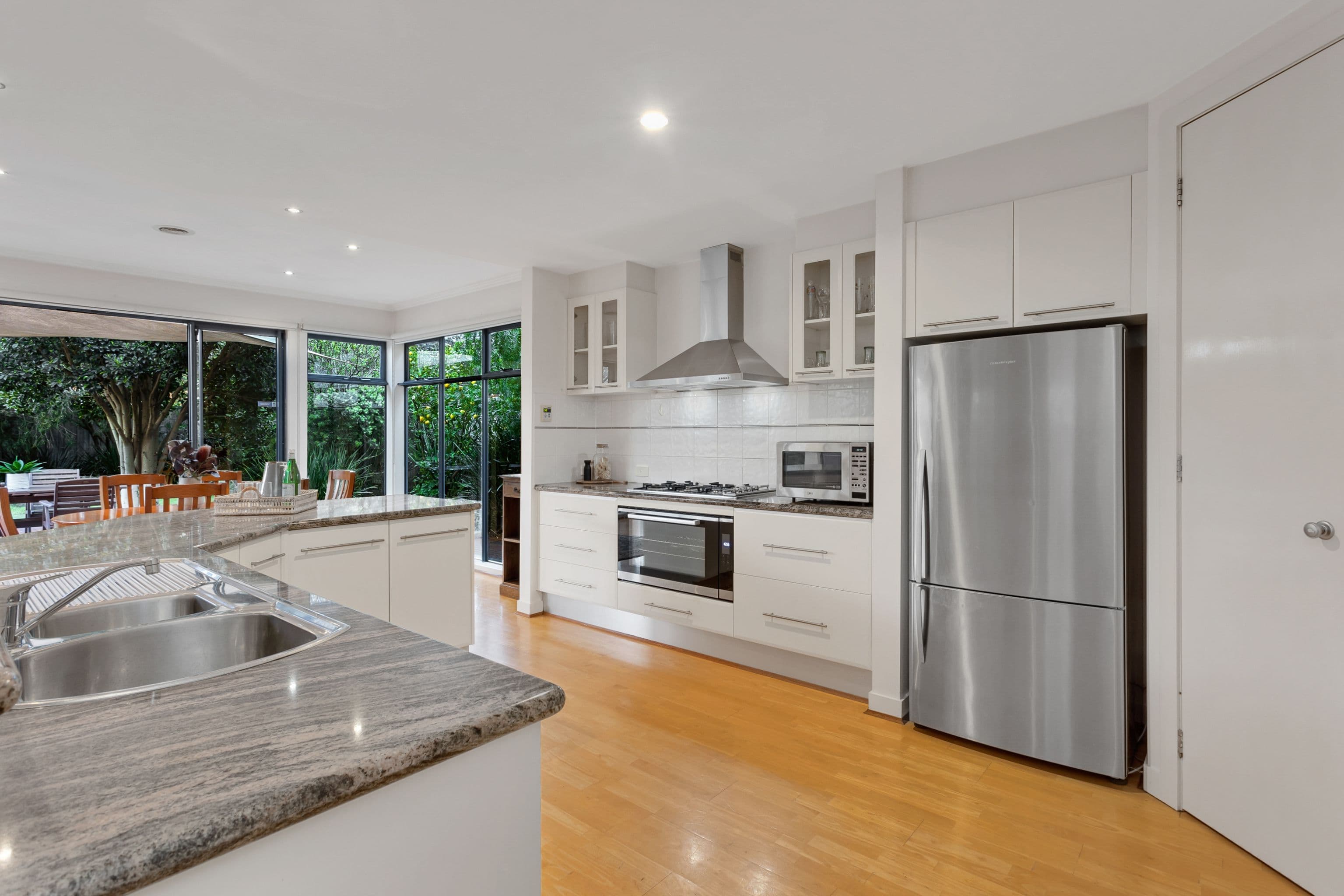 22 Waterside Drive, Waterways VIC 3195, Waterways - Thumbnail 8