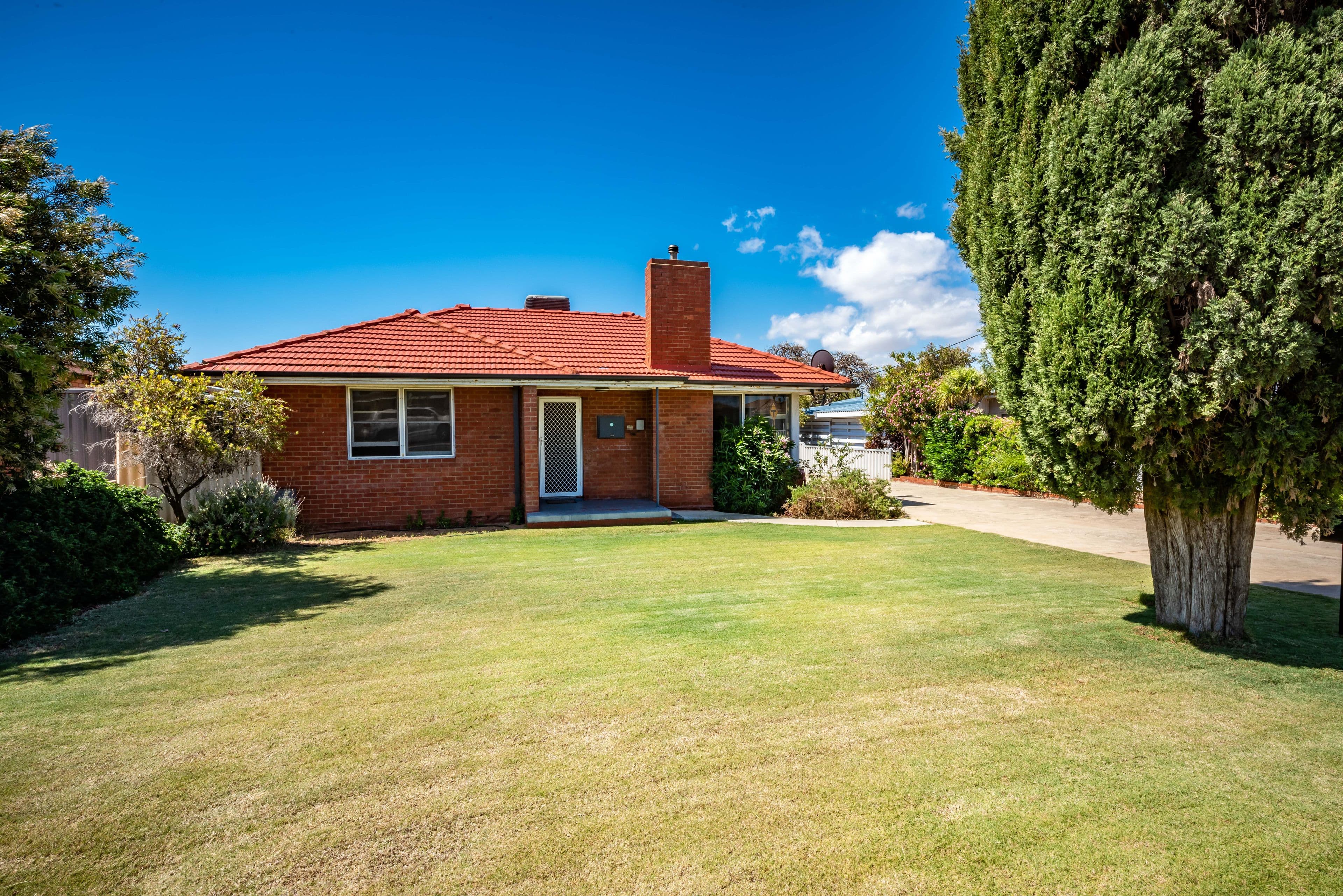 13 Walter Street, Beresford WA 6530, Beresford - Thumbnail 2