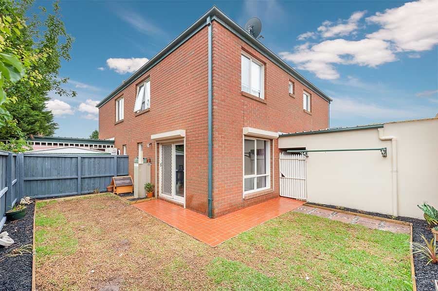 17 Pembroke Crescent, Craigieburn VIC 3064, Craigieburn - Thumbnail 7