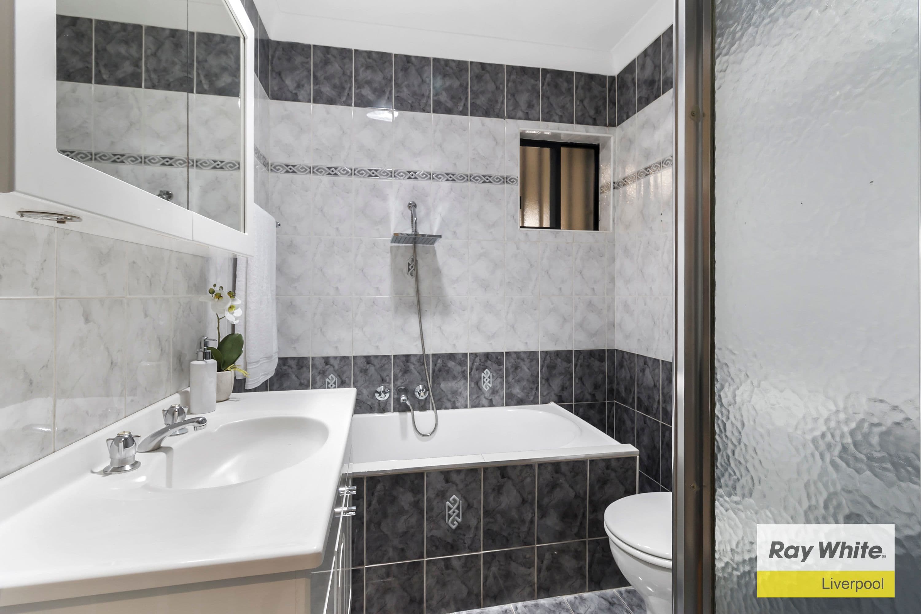 20 West Street, Lurnea - Thumbnail 8