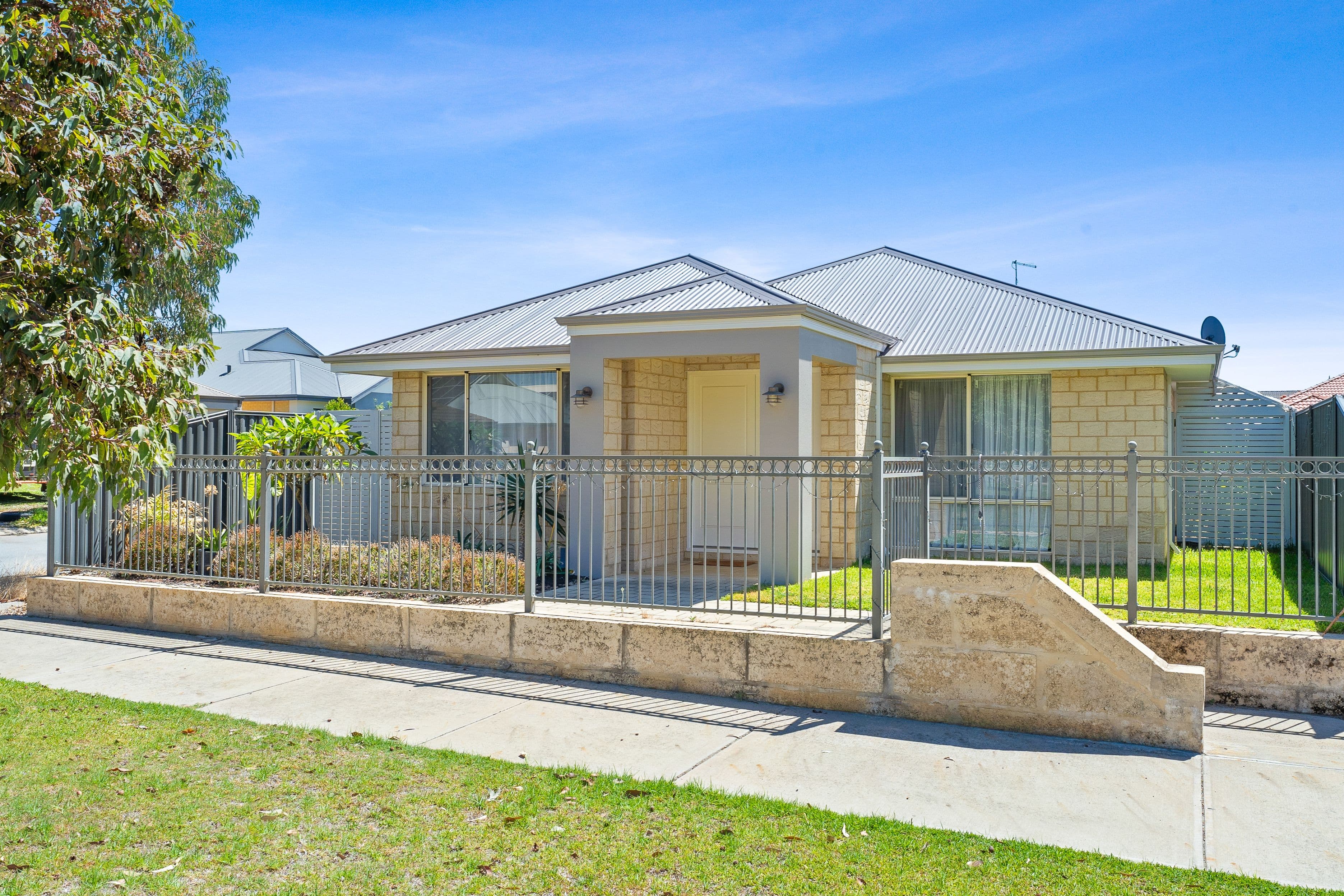 25 Cornwall Lane, Baldivis WA 6171, Baldivis - Image 1