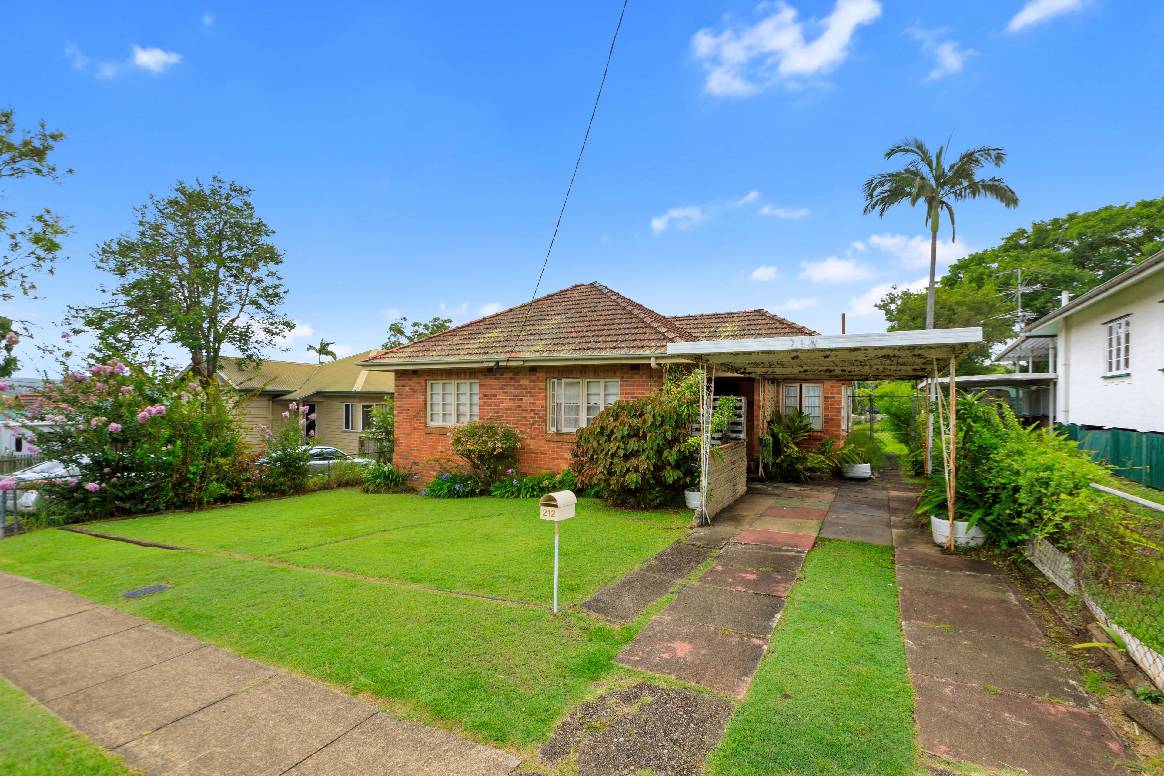 212 Beddoes Street, Holland Park QLD 4121, Holland Park - Image 1