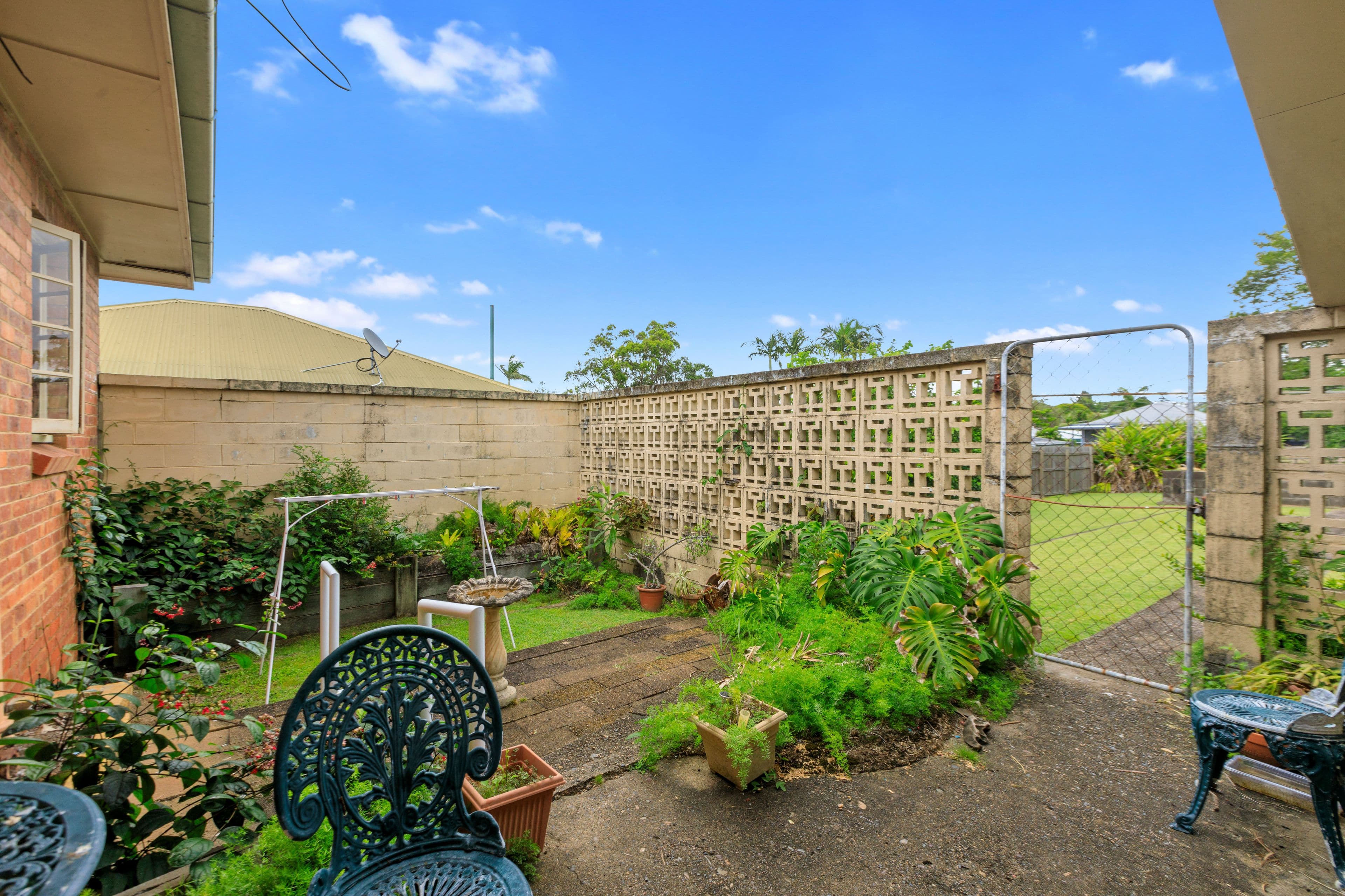 212 Beddoes Street, Holland Park QLD 4121, Holland Park - Thumbnail 7