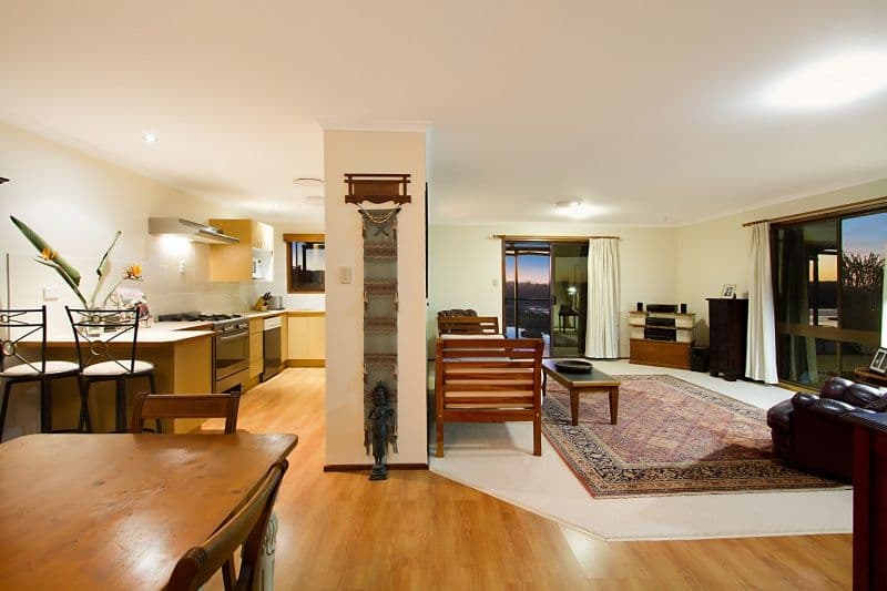 88 Hillcrest Avenue, Tweed Heads South - Thumbnail 2