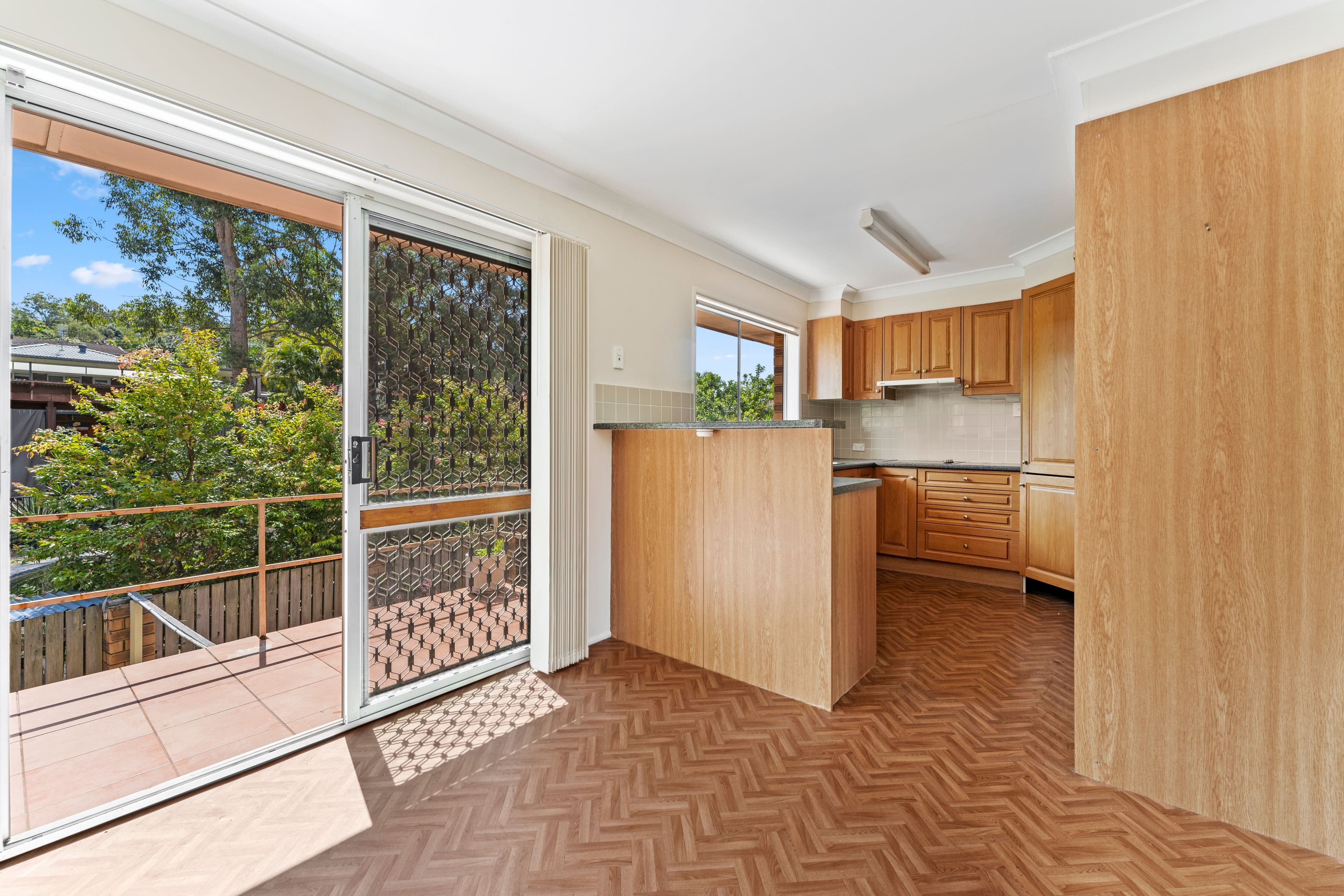 2 Idola Street, Shailer Park QLD 4128, Shailer Park - Thumbnail 4