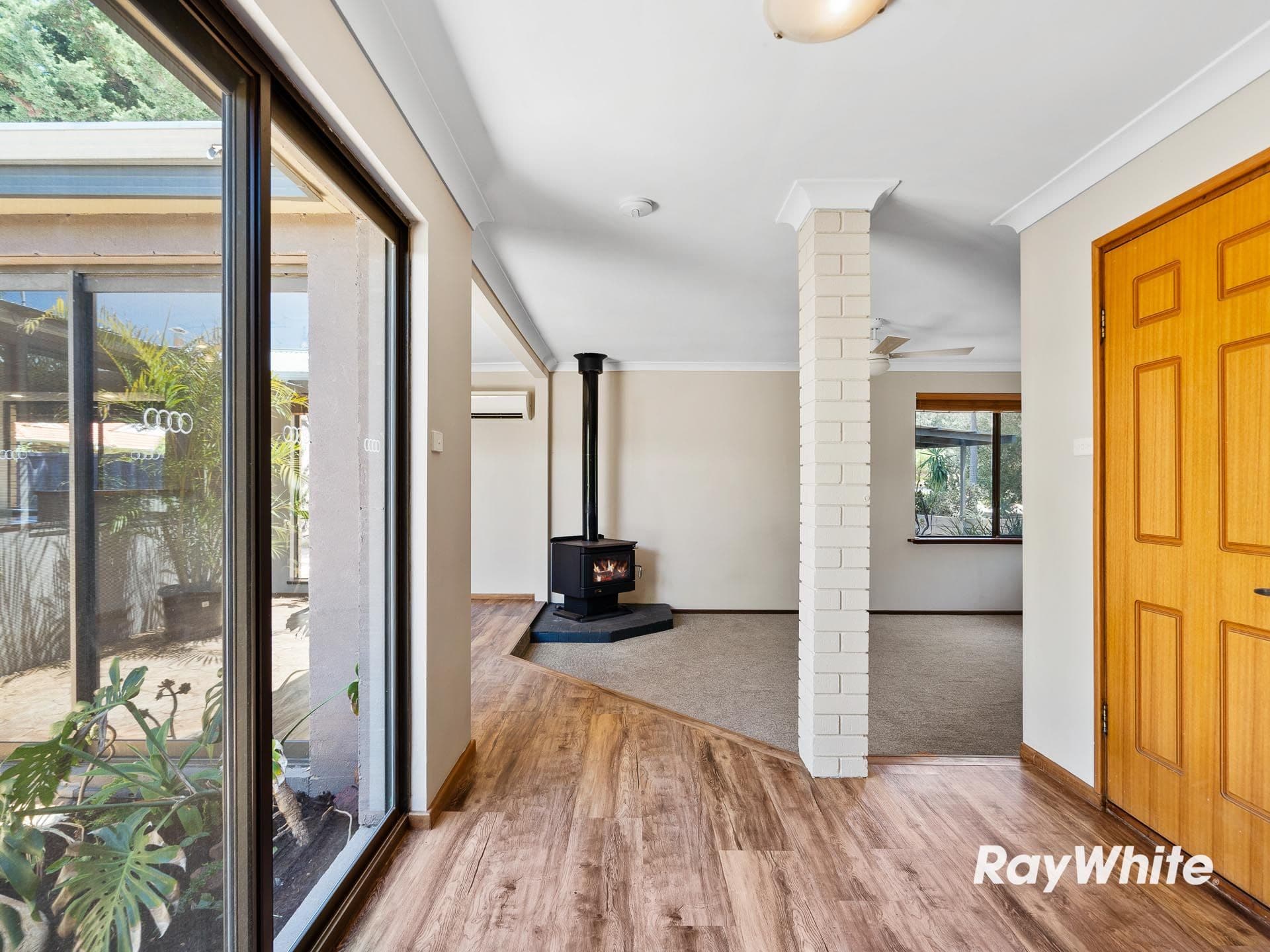 39 Smith Street, North Ipswich QLD 4305, North Ipswich - Thumbnail 5