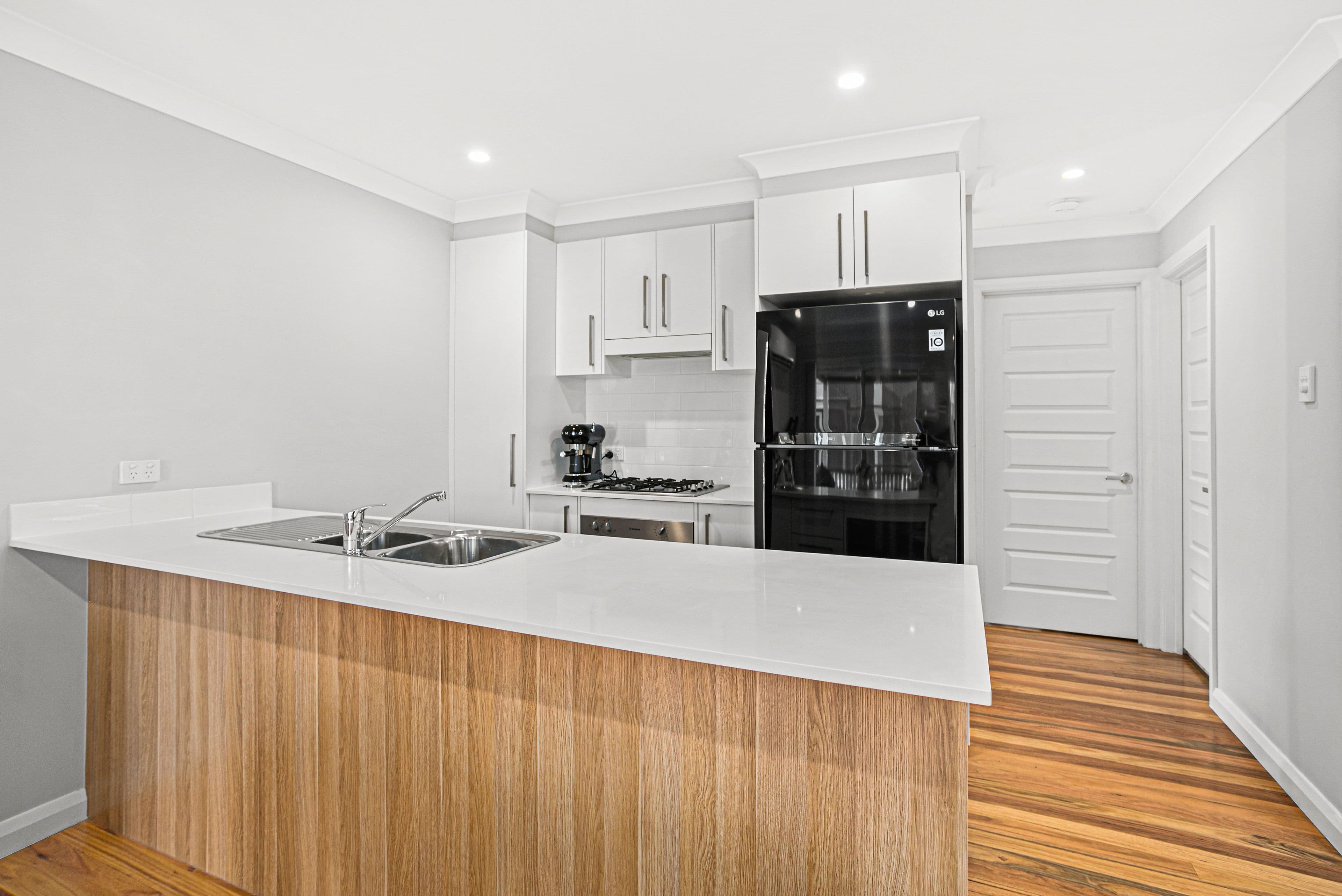 17 Woollamia Lane, Tullimbar NSW 2527, Tullimbar - Thumbnail 2