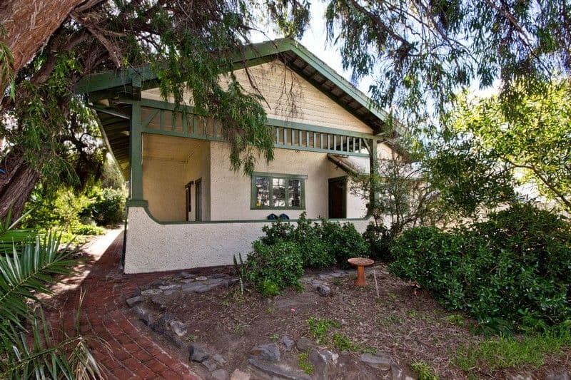 7 Gilmore Road, HENLEY BEACH SOUTH SA 5022, Henley Beach South - Thumbnail 4