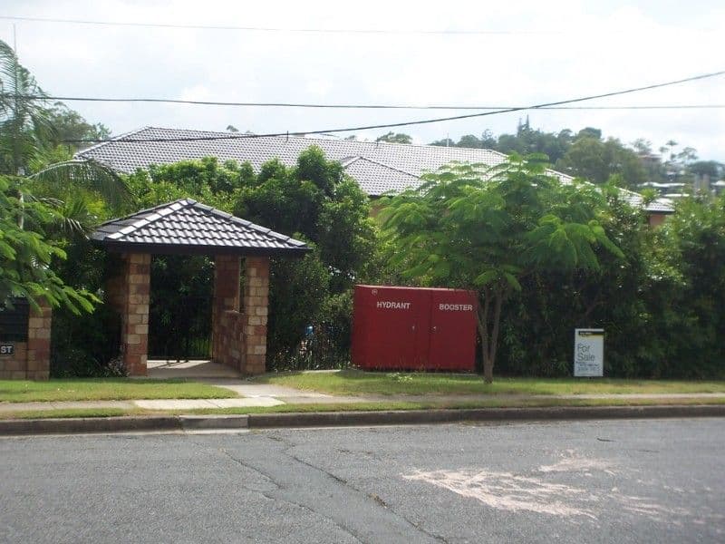 33 Rise Street, MOUNT GRAVATT EAST QLD 4122, Mount Gravatt East - Thumbnail 2