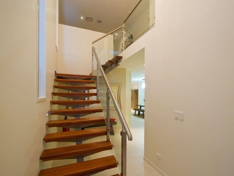 60 Graceville Avenue, GRACEVILLE QLD 4075, Graceville - Thumbnail 3