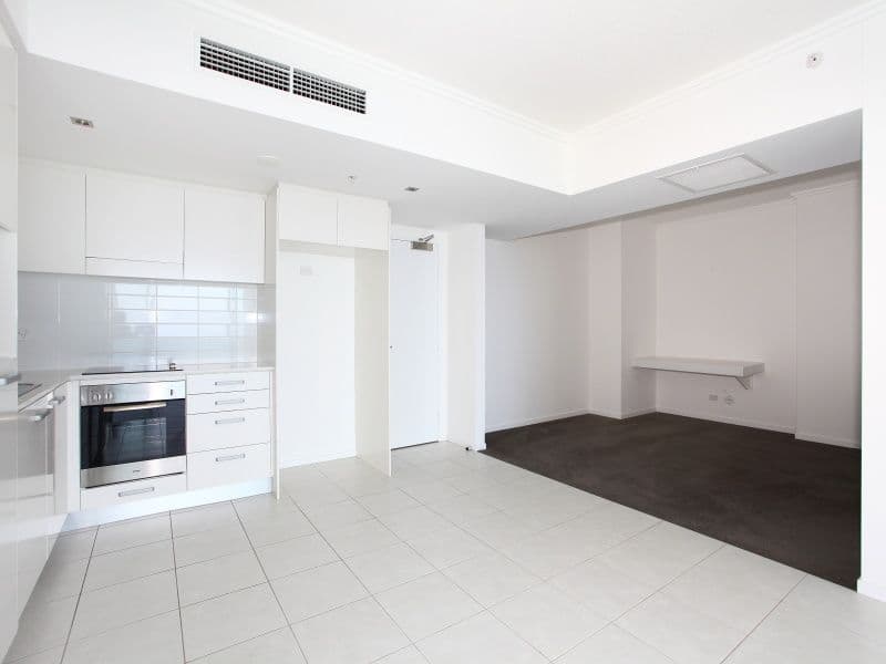 183 'Ocean Pacific', 25 Surf Parade, BROADBEACH QLD 4218, Broadbeach - Thumbnail 6