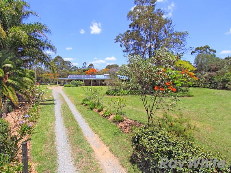46 Drapers Road, EATONS HILL QLD 4037, Eatons Hill - Thumbnail 3
