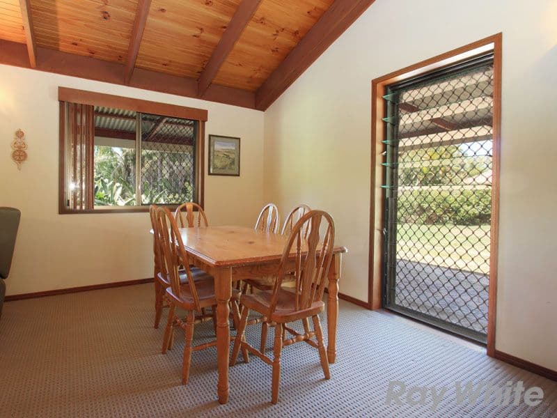 46 Drapers Road, EATONS HILL QLD 4037, Eatons Hill - Thumbnail 5