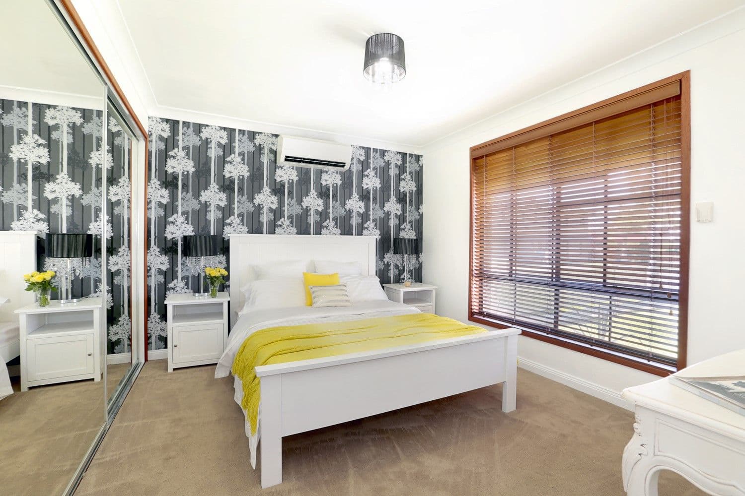 8 Yellow Place, Claremont Meadows - Thumbnail 5
