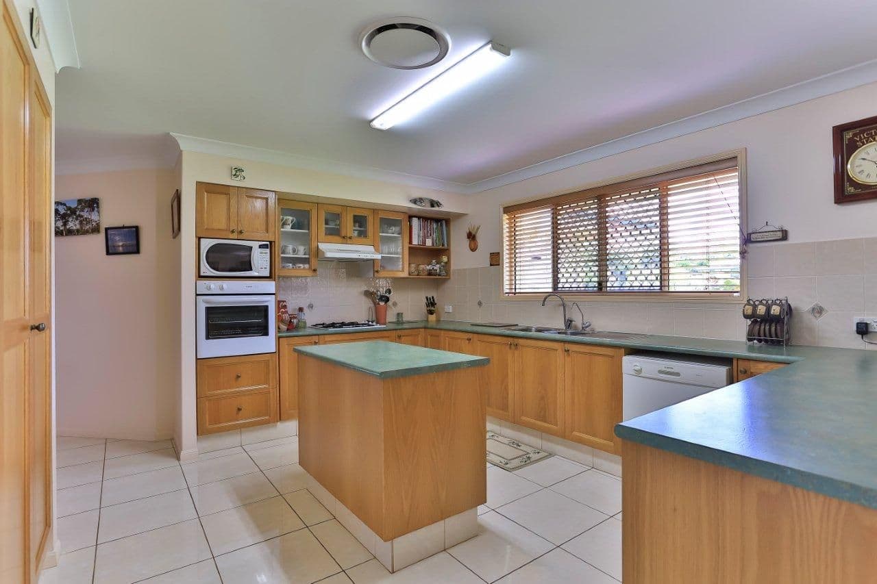 7 Powell Court, HIGHFIELDS QLD 4352, Highfields - Thumbnail 2