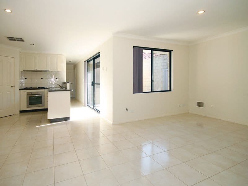 12A Stanbury Crescent, MORLEY WA 6062, Morley - Thumbnail 3