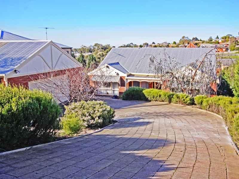 65 Wandana Drive, WANDANA HEIGHTS VIC 3216, Wandana Heights - Image 1