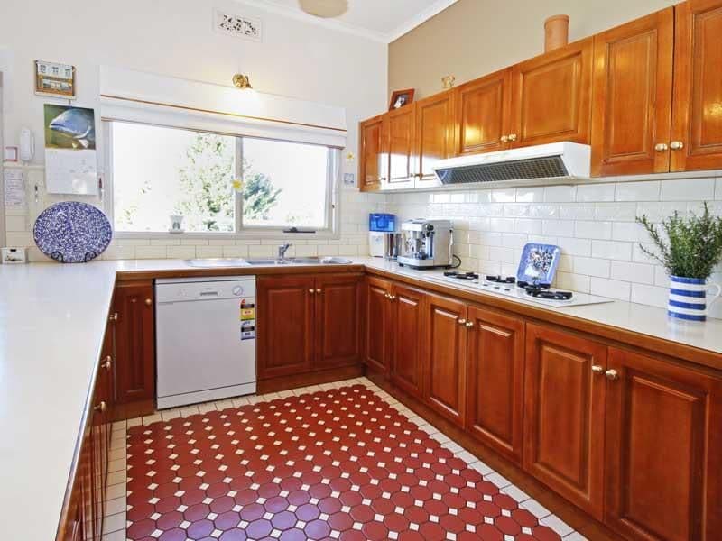 65 Wandana Drive, WANDANA HEIGHTS VIC 3216, Wandana Heights - Thumbnail 2