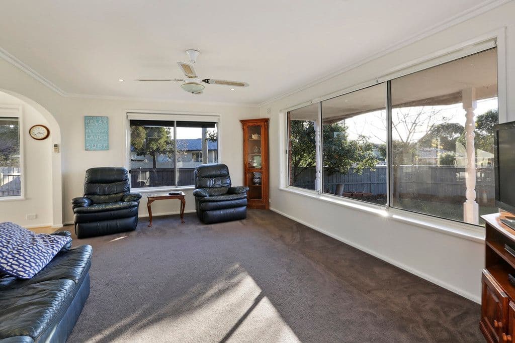 1 Amoore Avenue, Highton VIC 3216, Highton - Thumbnail 3