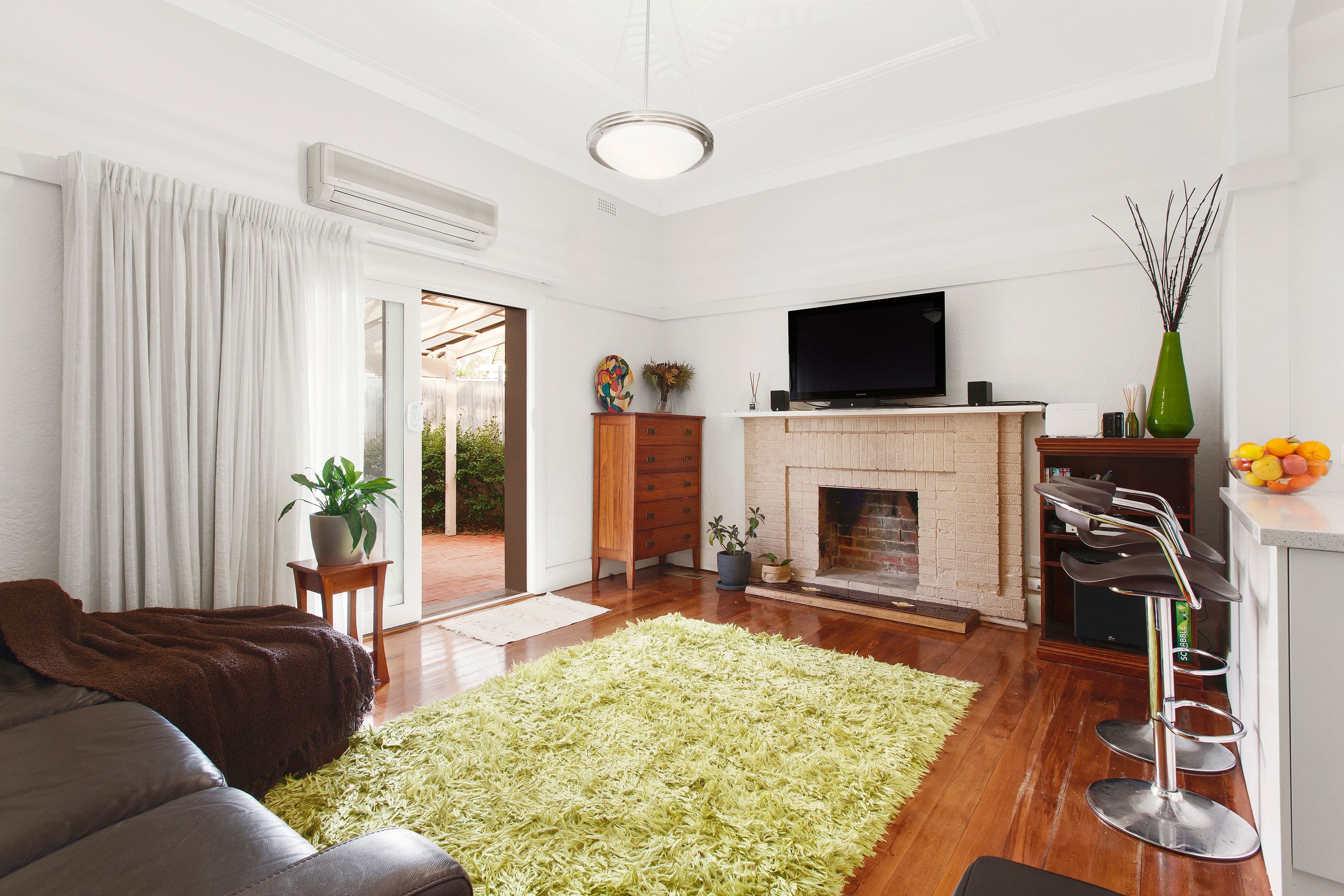 14 Carlisle Crescent, Hughesdale VIC 3166, Hughesdale - Thumbnail 4
