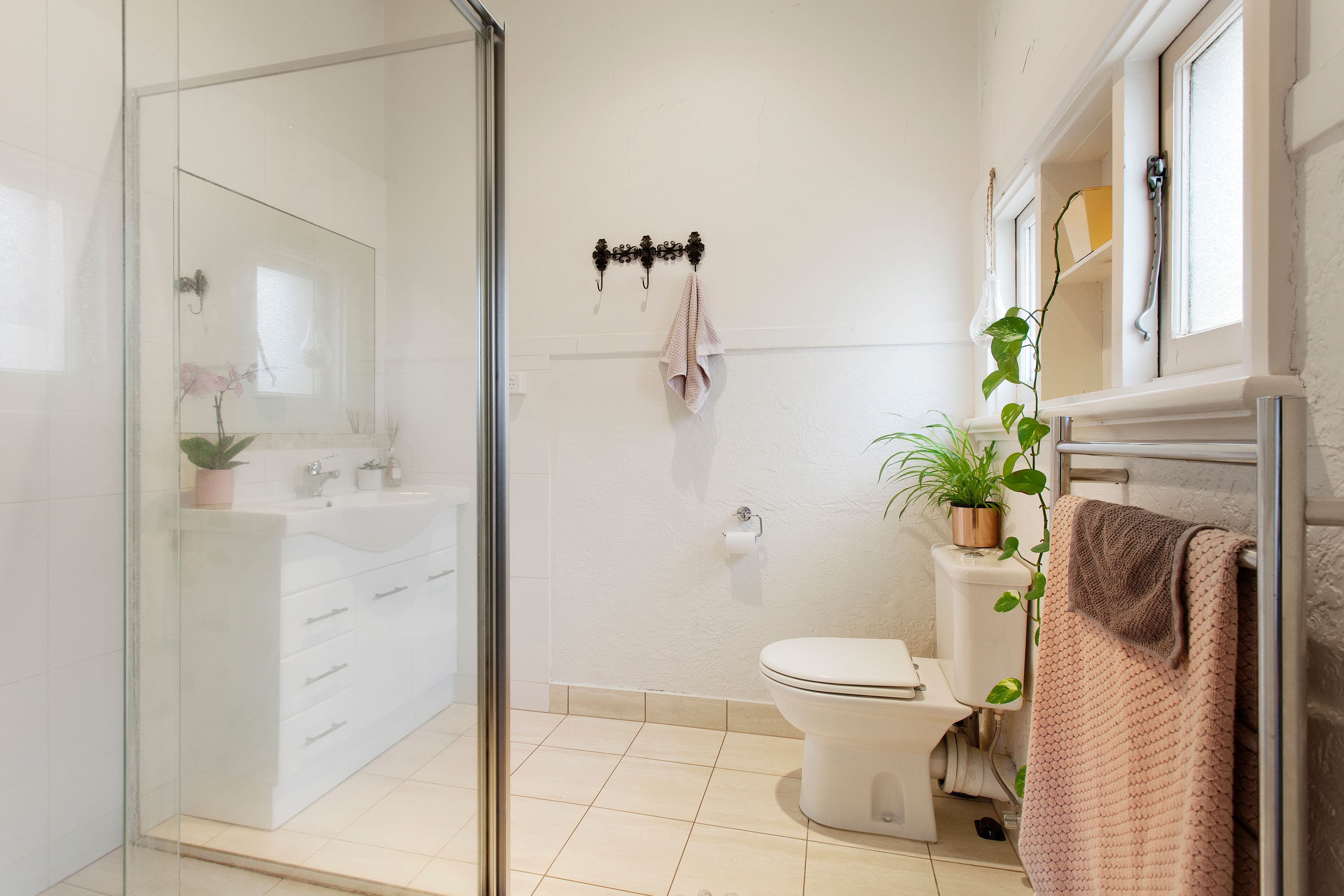 14 Carlisle Crescent, Hughesdale VIC 3166, Hughesdale - Thumbnail 6