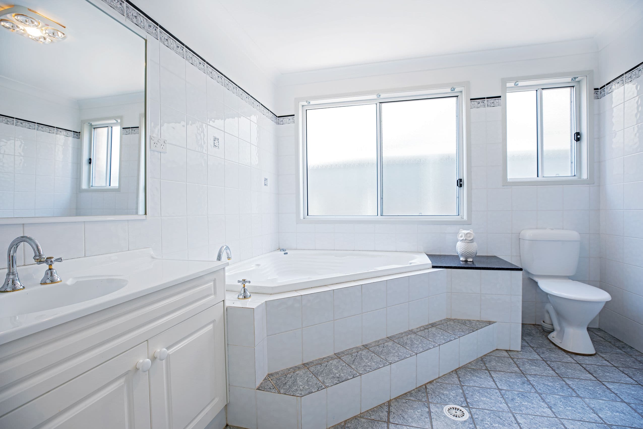 31 Butcherbird Place, Glenmore Park - Thumbnail 8