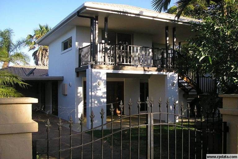42 Oleander Avenue, SCARNESS QLD 4655, Scarness - Thumbnail 4