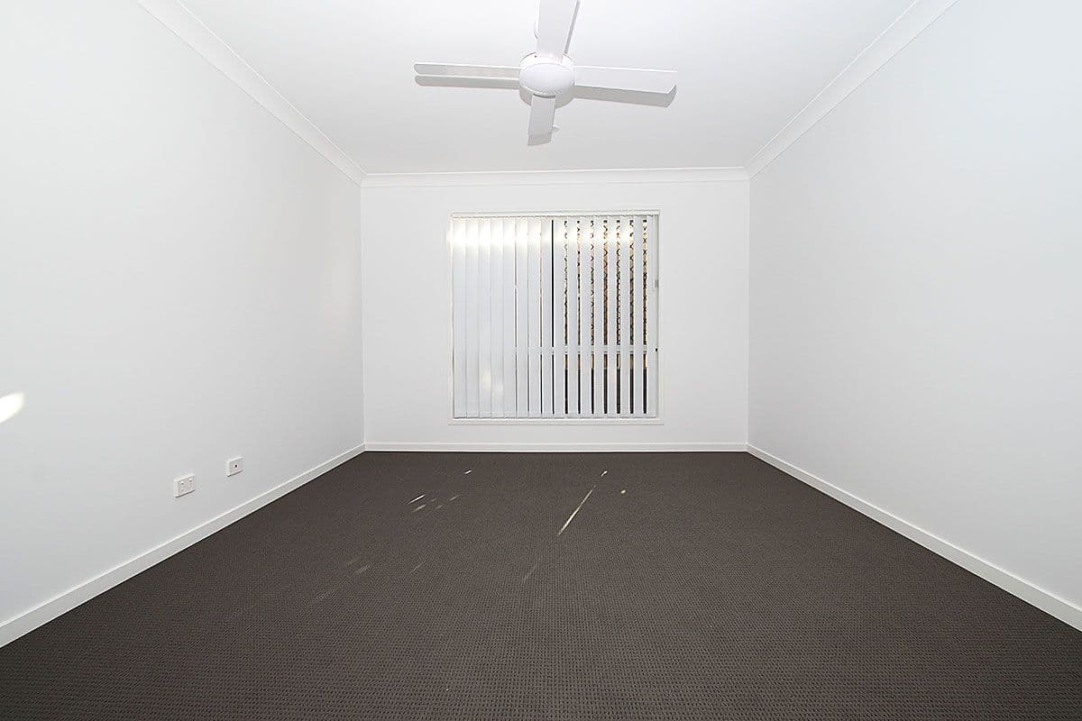 13 Lomond Street, SOUTH RIPLEY QLD 4306, South Ripley - Thumbnail 5