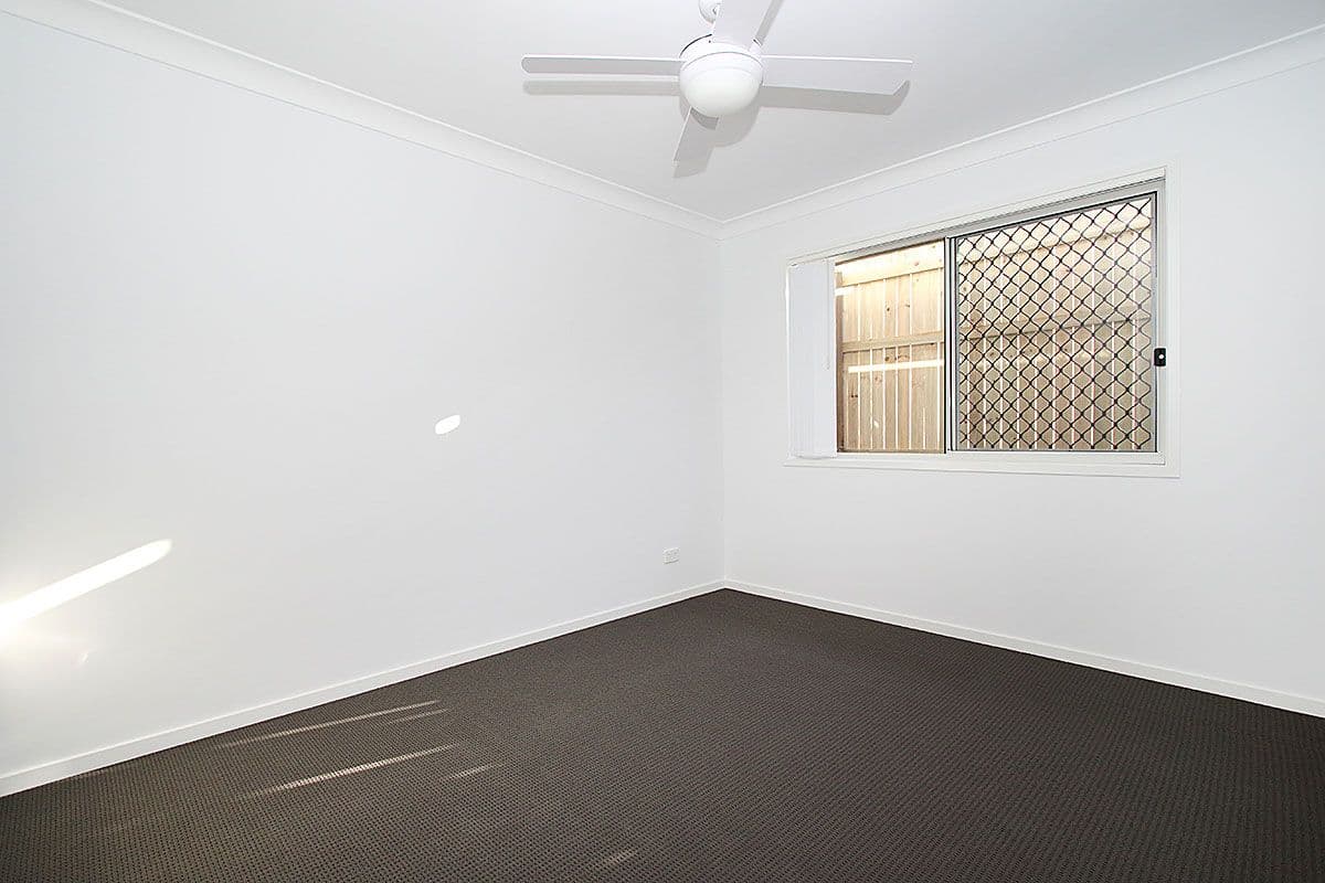 13 Lomond Street, SOUTH RIPLEY QLD 4306, South Ripley - Thumbnail 6