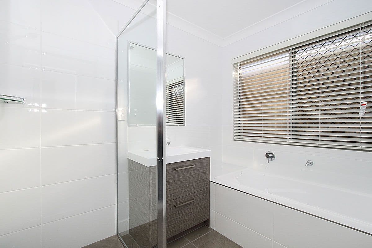 13 Lomond Street, SOUTH RIPLEY QLD 4306, South Ripley - Thumbnail 7