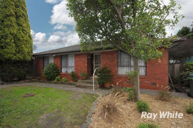 19 Fenfield Street, CRANBOURNE VIC 3977, Cranbourne - Image 1