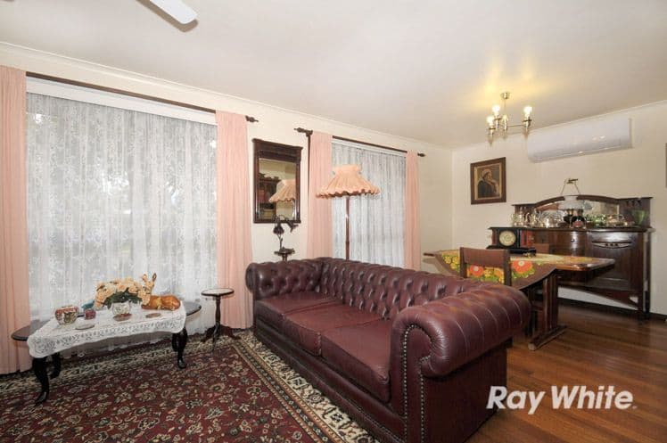 19 Fenfield Street, CRANBOURNE VIC 3977, Cranbourne - Thumbnail 5