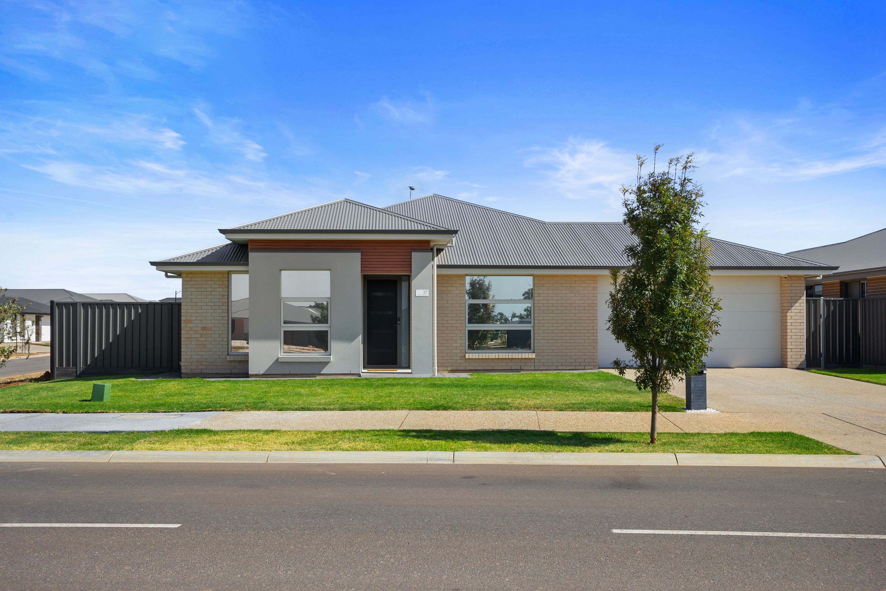 27 Jefferson Boulevard, Two Wells SA 5501, Two Wells - Image 1
