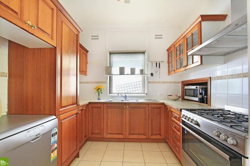 42 Figtree Crescent, FIGTREE NSW 2525, Figtree - Thumbnail 2