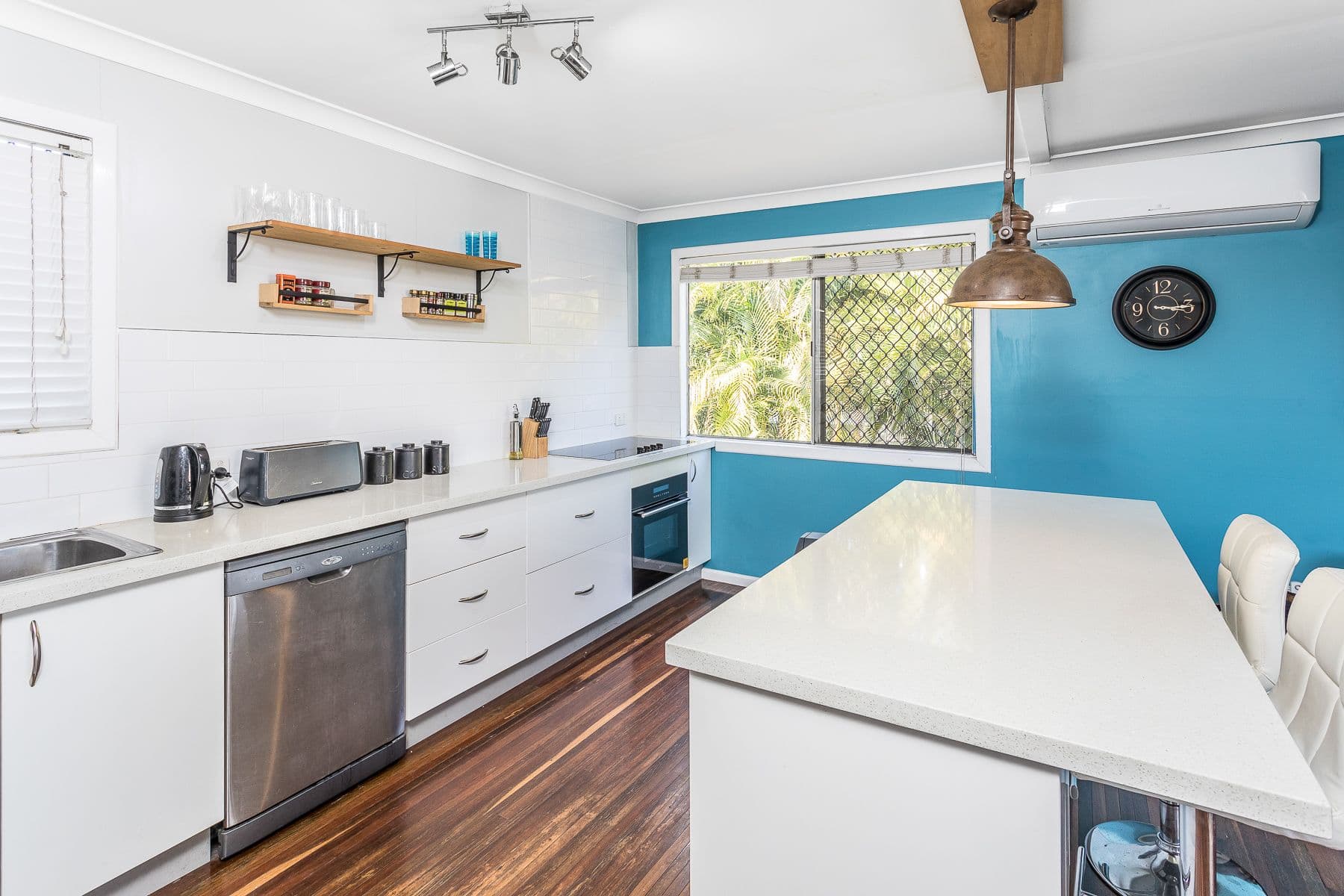 52 Ashmole Road, Redcliffe QLD 4020, Redcliffe - Thumbnail 3