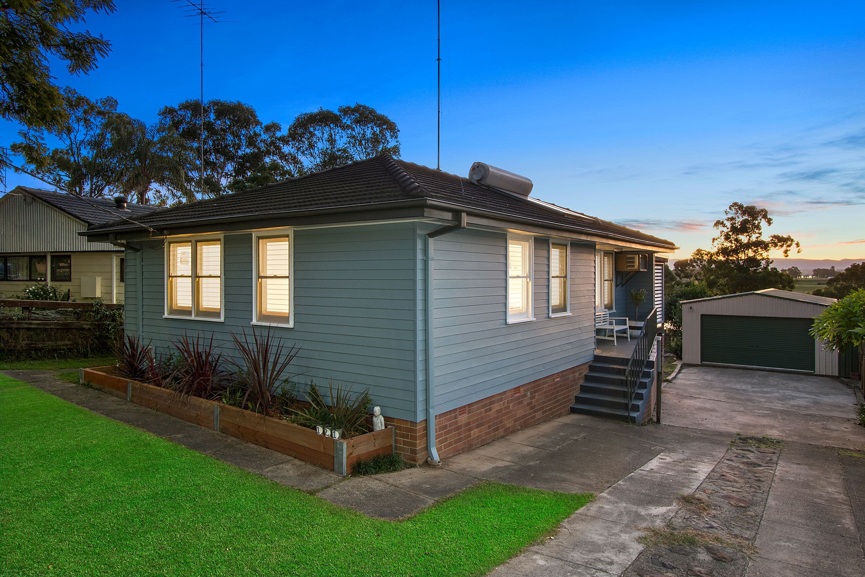 121 Cox Street, South Windsor - Image 1